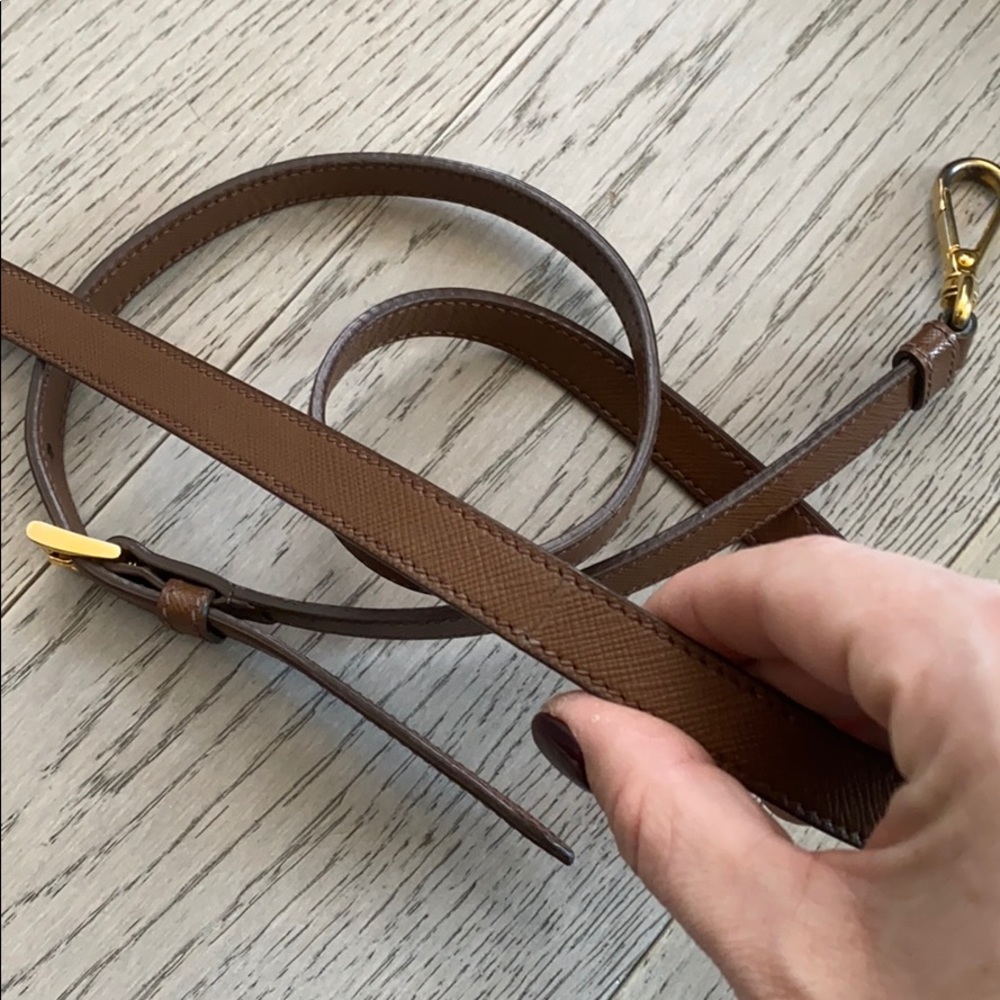 ❌SOLD ❌ Prada Saffiano Lux Medium Bag - Picture 8 of 8
